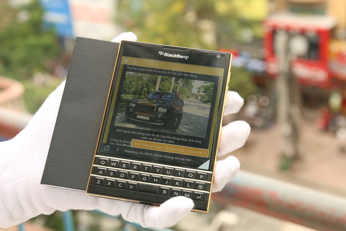 BB Passport 12