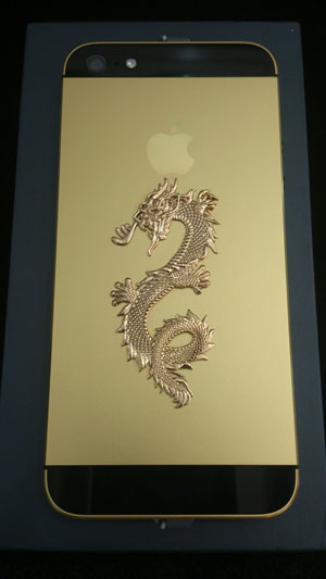iphone 5 khảm rổng