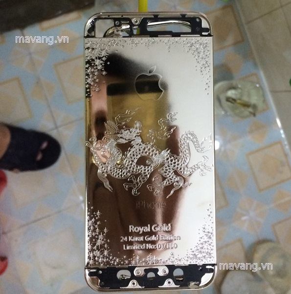 iphone5-cham-khac-rong-vang-24k