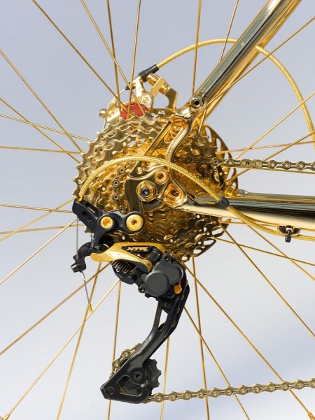 Xe đạp mạ vàng 24k|Xe dát vàng đắt nhất thế giới