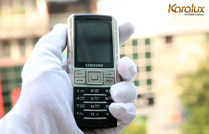 Karalux giới thiệu Samsung Ego S9402 mạ vàng bạch kim