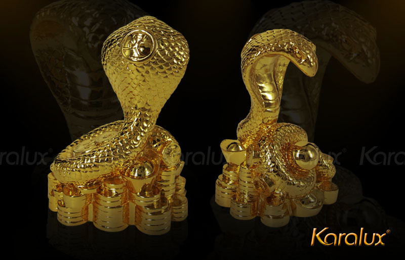 Tượng rắn phong thủy mạ vàng 24K bởi Karalux